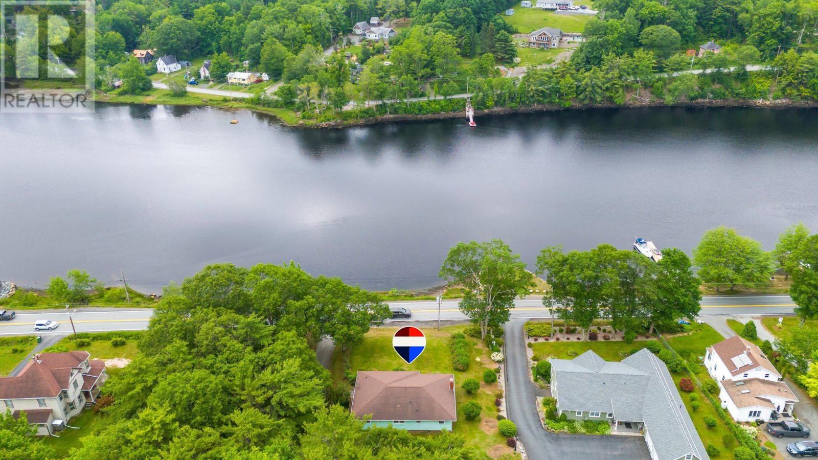 Property at 14052 Highway 3 image 3