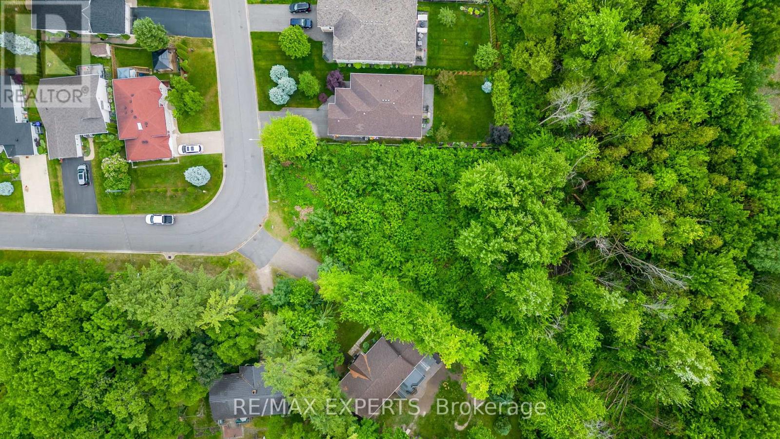 30 CROCUS DRIVE, Wasaga Beach, Ontario