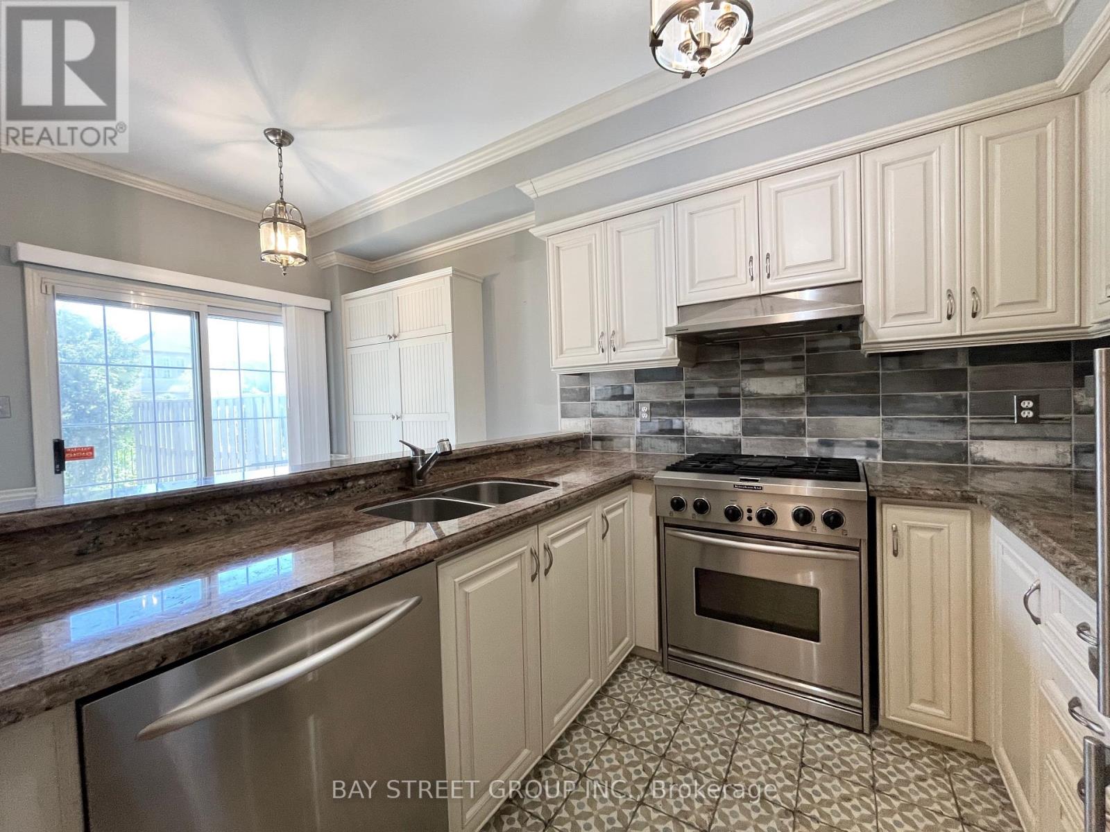 43 - 180 Blue Willow Drive, Vaughan, Ontario  L4L 9C9 - Photo 20 - N12278262