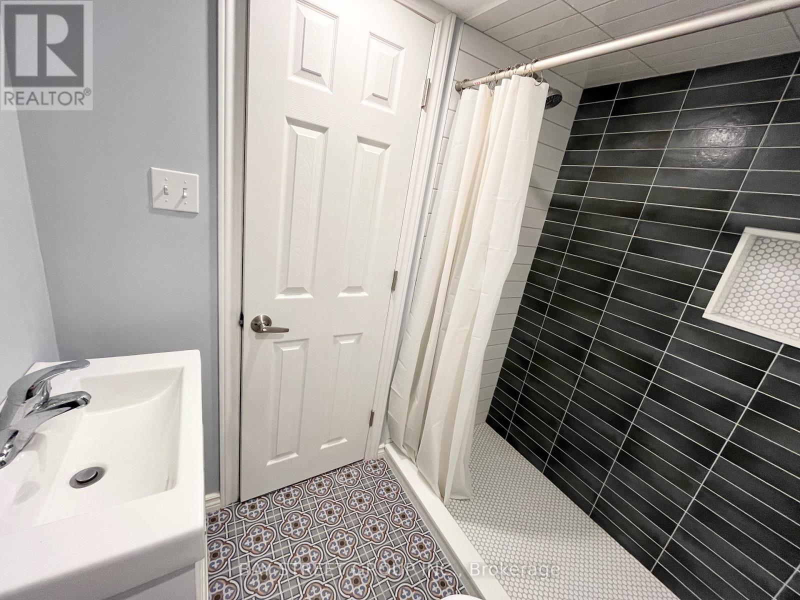 43 - 180 Blue Willow Drive, Vaughan, Ontario  L4L 9C9 - Photo 40 - N12278262