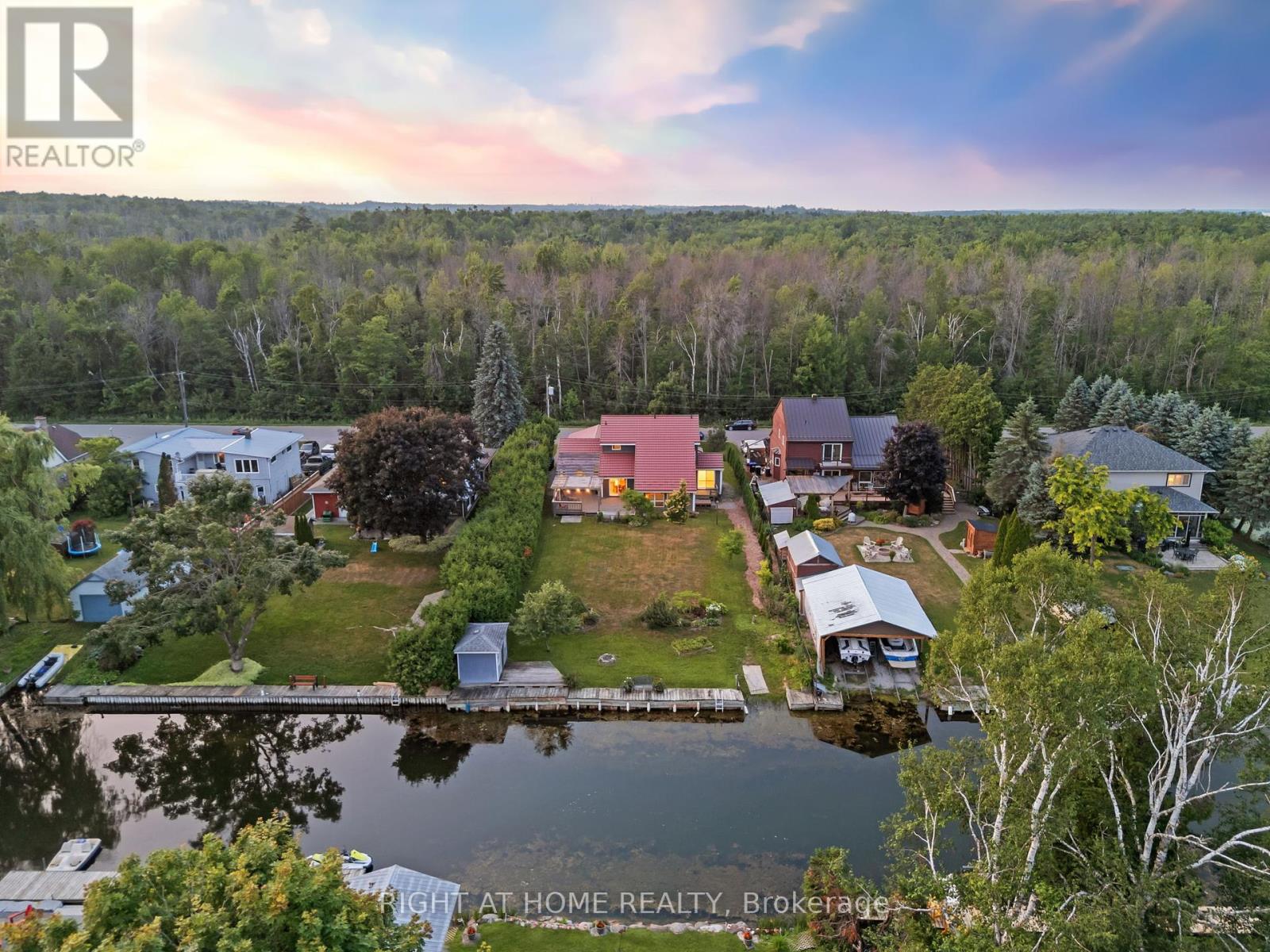 Property at 1415 CUNNINGHAM CRESCENT image 2