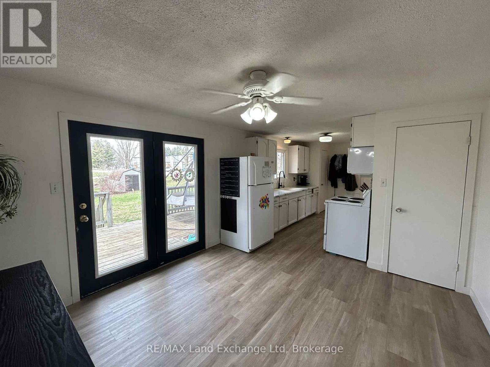 86731 Fischer Line, Morris Turnberry, Ontario  N0G 2W0 - Photo 9 - X12271254