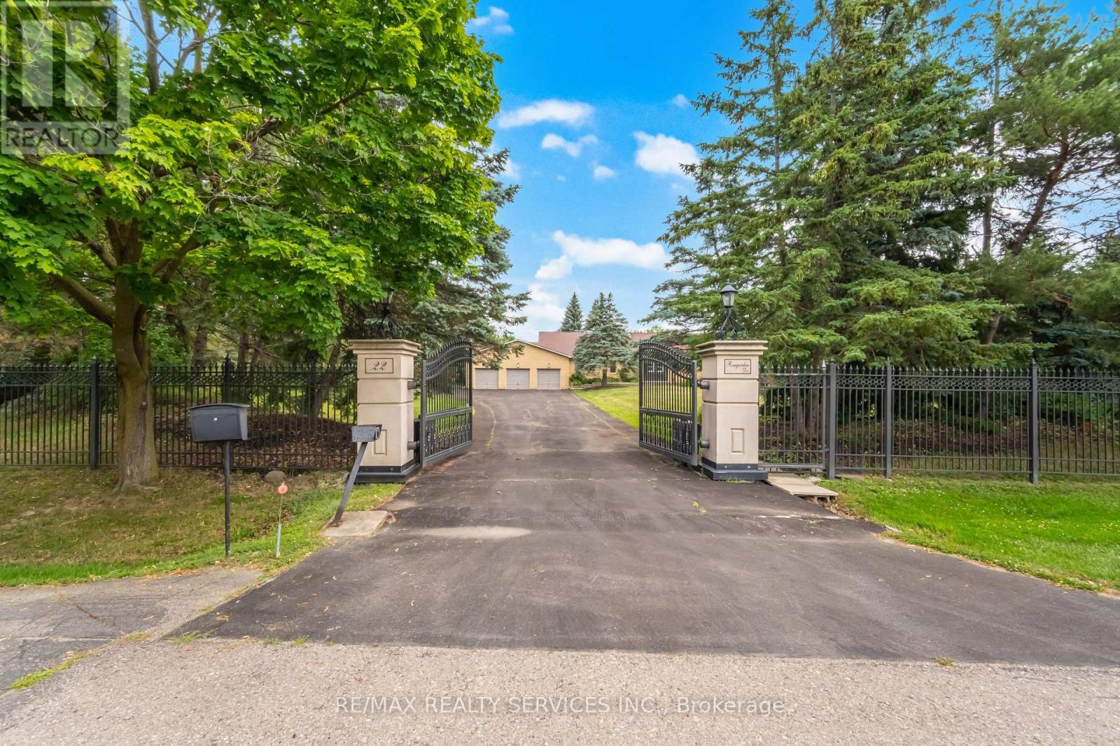 Property at 22 ROSEGARDEN DRIVE image 5