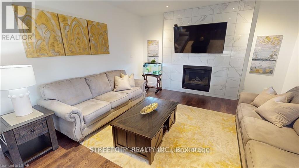 1345 Dyer Crescent, London North, Ontario  N6G 0S7 - Photo 19 - X12278331
