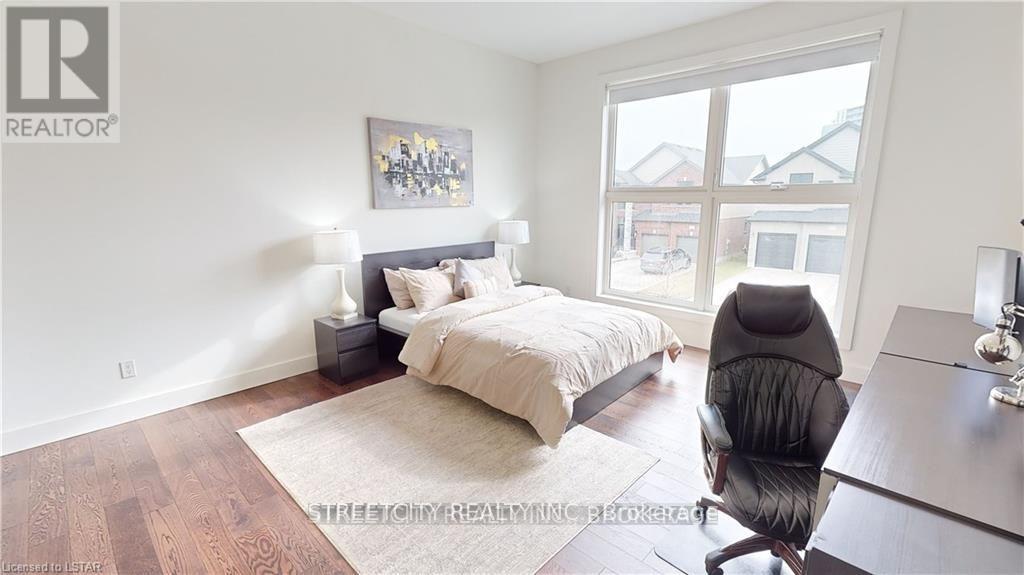 1345 Dyer Crescent, London North, Ontario  N6G 0S7 - Photo 25 - X12278331