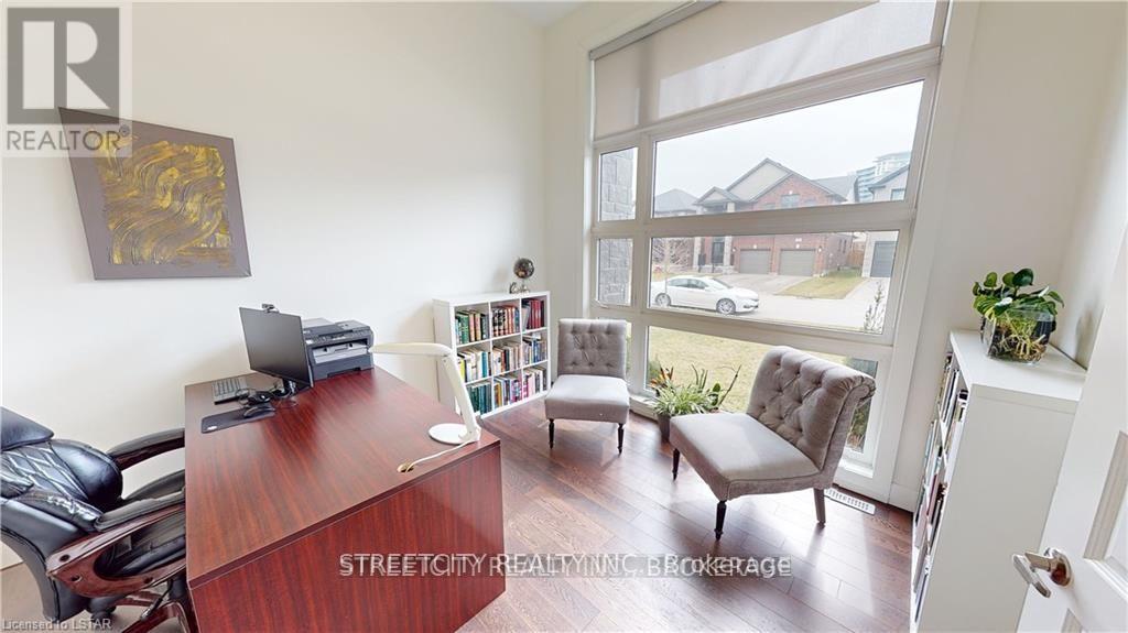 1345 Dyer Crescent, London North, Ontario  N6G 0S7 - Photo 6 - X12278331