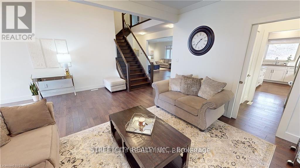 1345 Dyer Crescent, London North, Ontario  N6G 0S7 - Photo 9 - X12278331