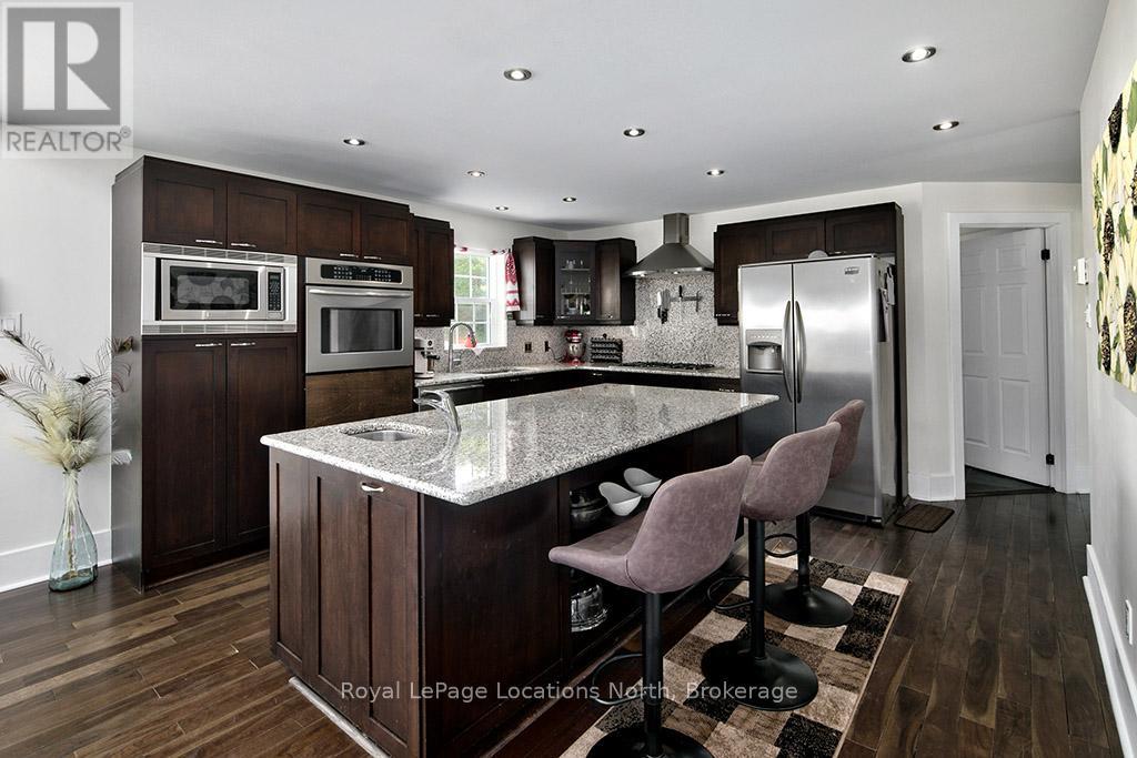 183 Alta Road, Blue Mountains, Ontario  L9Y 0T2 - Photo 10 - X12278305