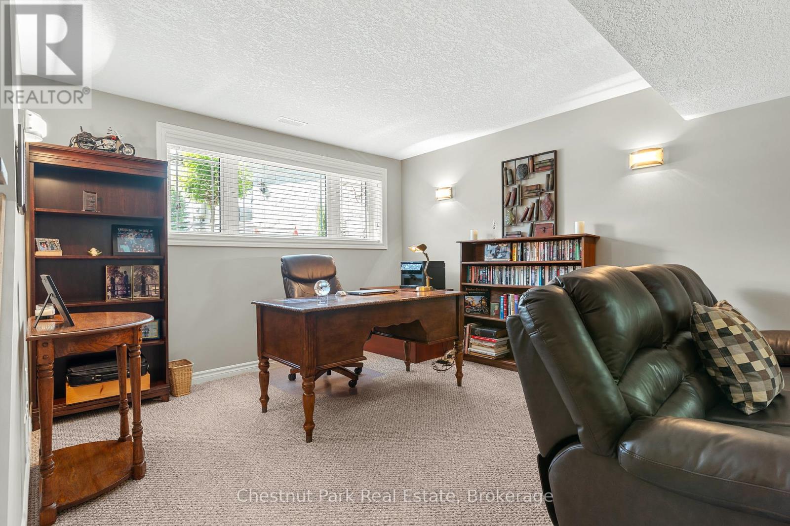 207 2nd Street W, Owen Sound, Ontario  N4K 0A6 - Photo 24 - X12278318