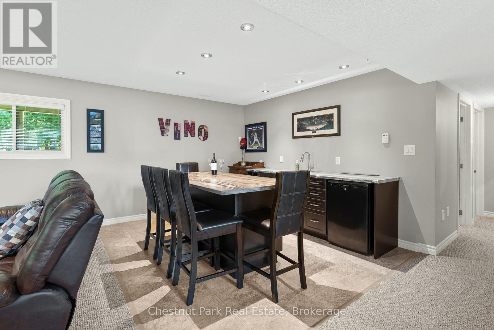 207 2nd Street W, Owen Sound, Ontario  N4K 0A6 - Photo 25 - X12278318