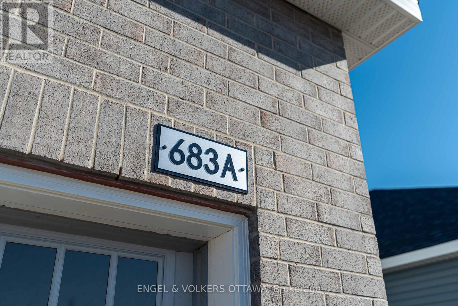 683 Fisher Street, North Grenville, Ontario  K0G 1J0 - Photo 2 - X12278336