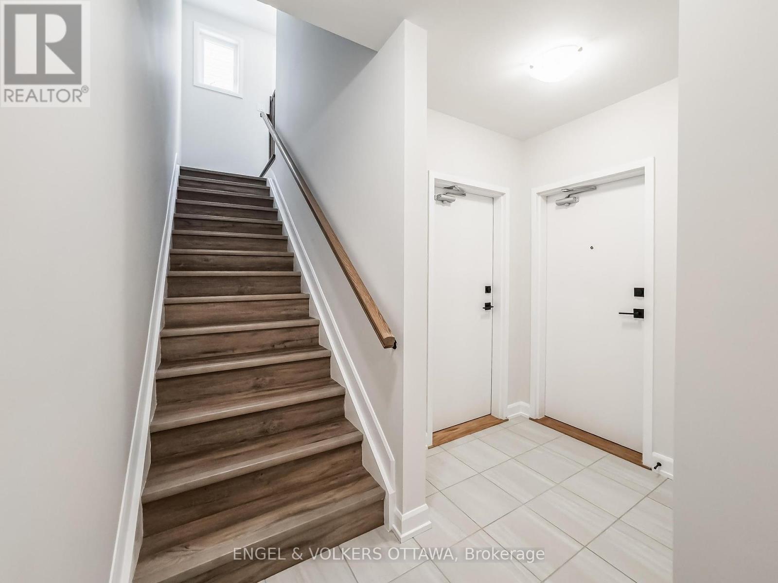 683 Fisher Street, North Grenville, Ontario  K0G 1J0 - Photo 38 - X12278336