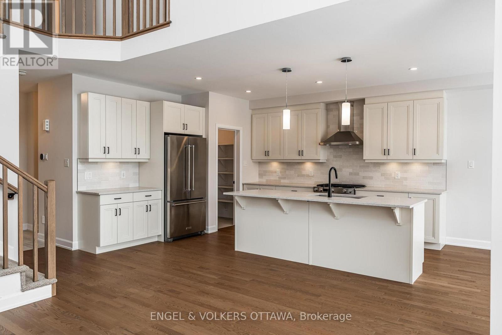 683 Fisher Street, North Grenville, Ontario  K0G 1J0 - Photo 8 - X12278336