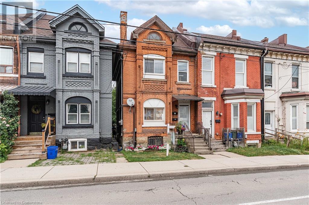 Property at 77 BARTON Street E image 3