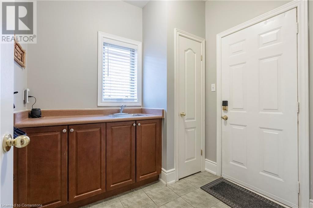 7 Riesling Street, Grimsby, Ontario  L3M 5S1 - Photo 12 - 40745124