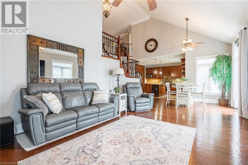7 Riesling Street, Grimsby, Ontario  L3M 5S1 - Photo 9 - 40745124