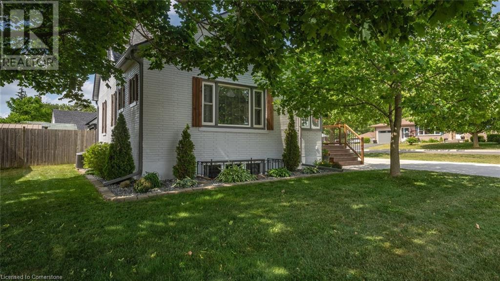 Property at 81 CHURCH Street E image 3