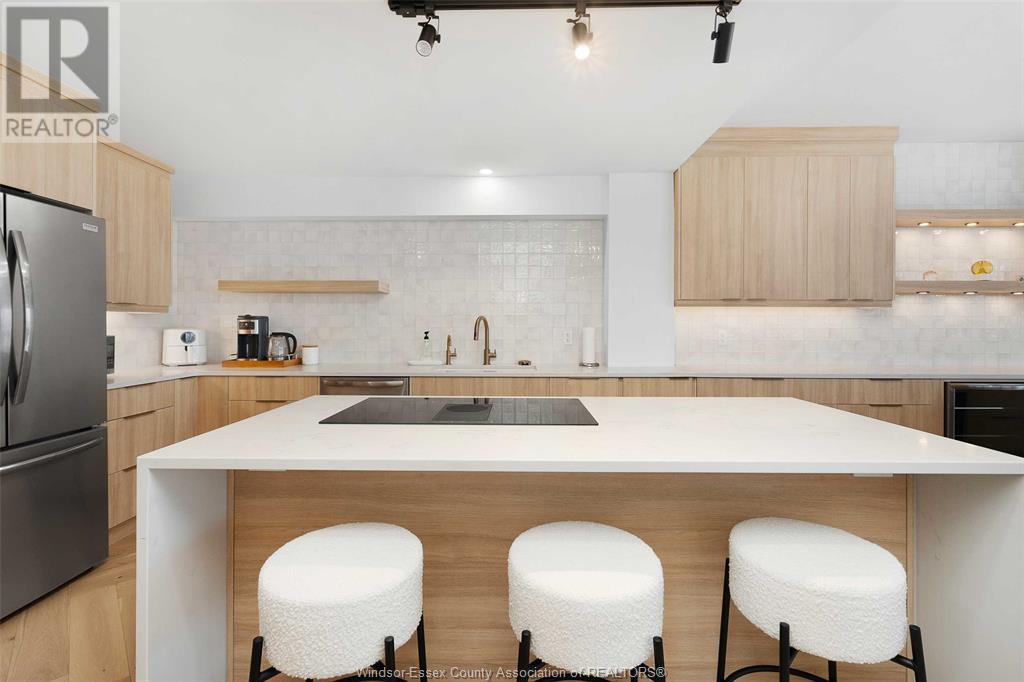 515 Riverside Drive West Unit# 1701, Windsor, Ontario  N9A 7C3 - Photo 8 - 25017559