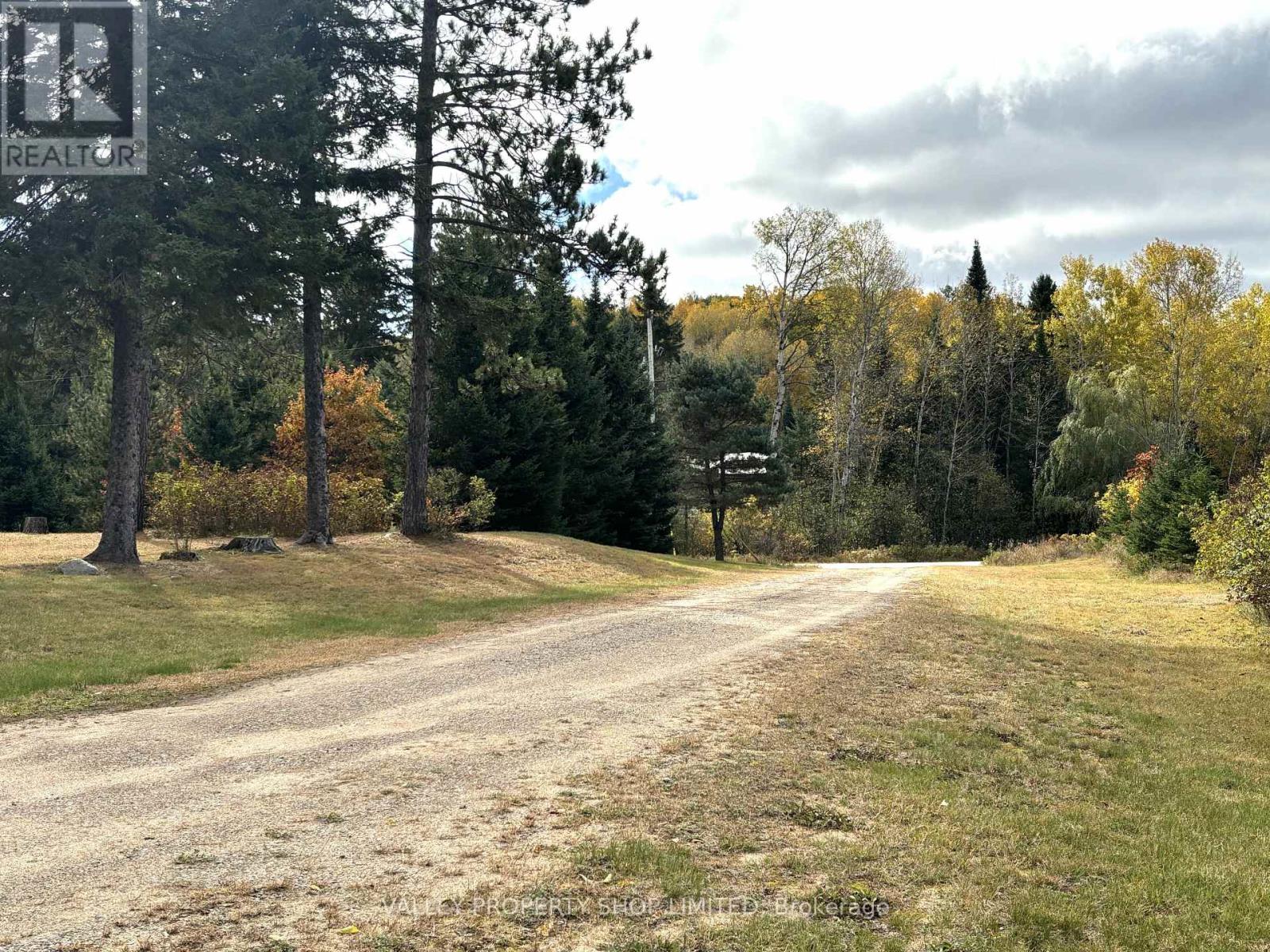 19303 Highway 60 Highway, Madawaska Valley, Ontario  K0J 1B0 - Photo 34 - X12265022