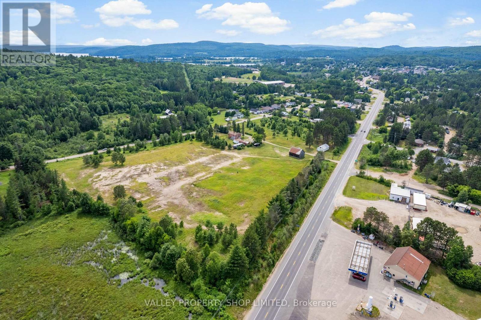 19303 Highway 60 Highway, Madawaska Valley, Ontario  K0J 1B0 - Photo 4 - X12265022