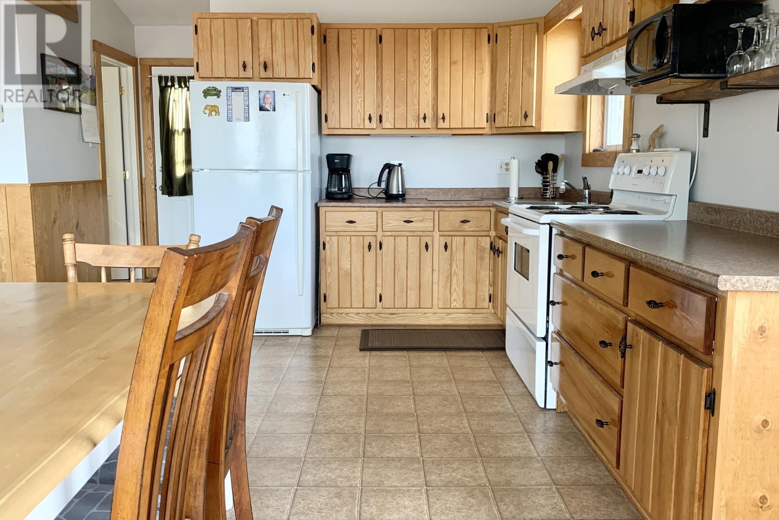 376 Smith Point Road, Fox Harbour, Nova Scotia  B0K 1Y0 - Photo 9 - 202516037