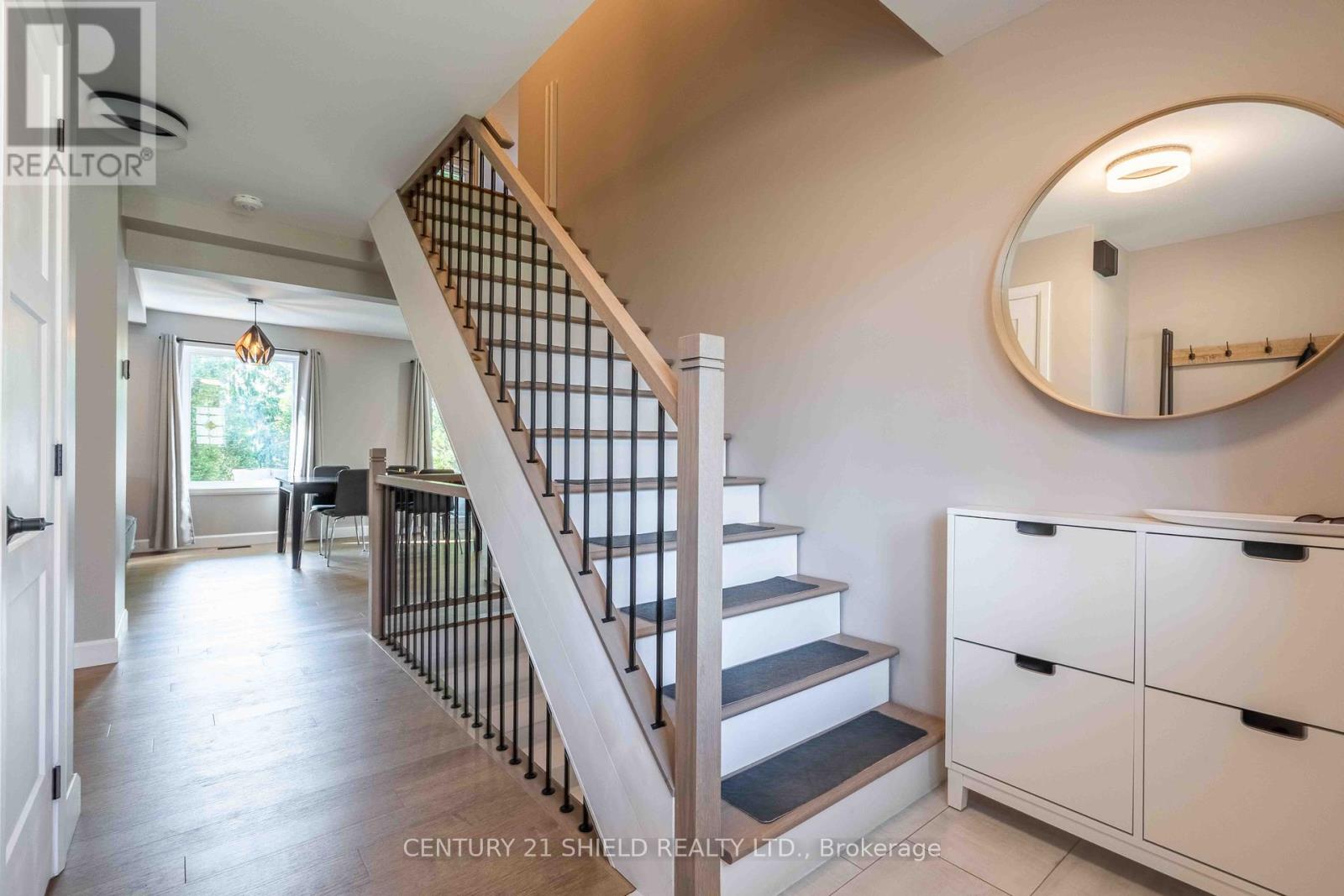 Property at 1313 PATRICIA PLACE image 3