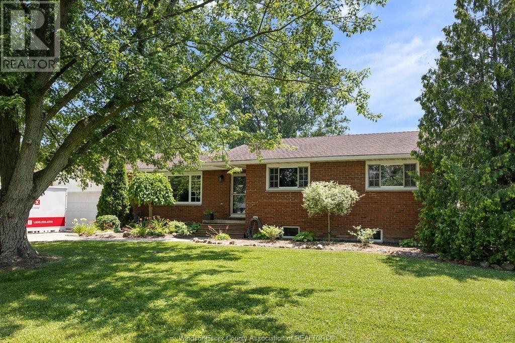 MLS# 25017271: 7385 County Road 18, Essex, Canada