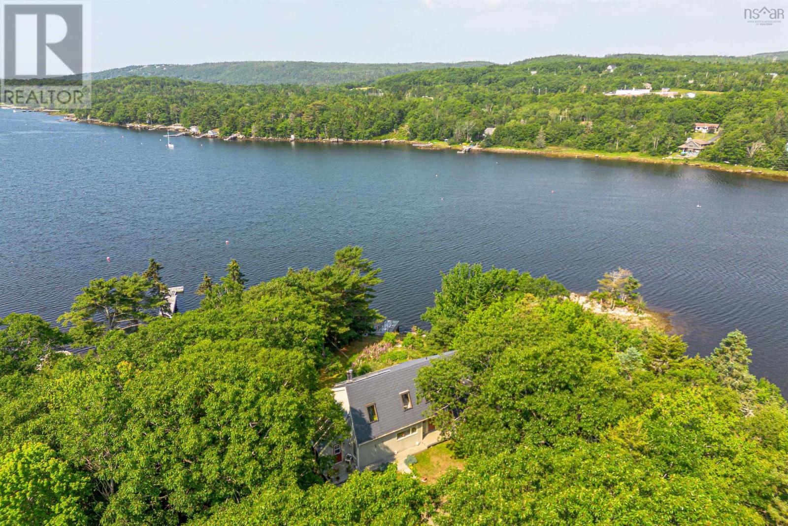 Property at 13576 Peggys Cove Road image 2