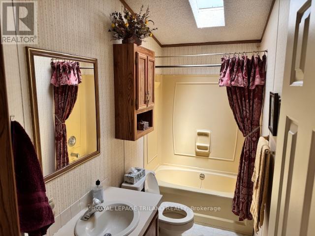 10 - 200 Agnes Street, Thames Centre, Ontario  N0M 2P0 - Photo 15 - X12278532