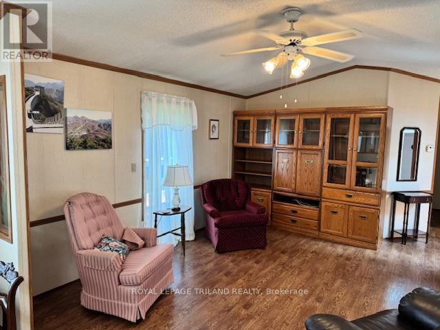 10 - 200 Agnes Street, Thames Centre, Ontario  N0M 2P0 - Photo 7 - X12278532