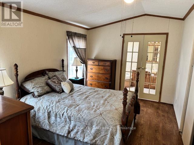 10 - 200 Agnes Street, Thames Centre, Ontario  N0M 2P0 - Photo 8 - X12278532