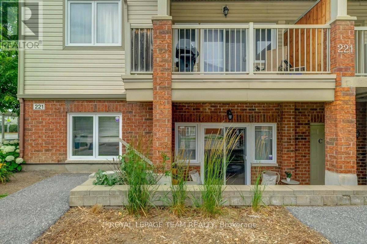 Property at C - 221 CRESTWAY DRIVE image 3