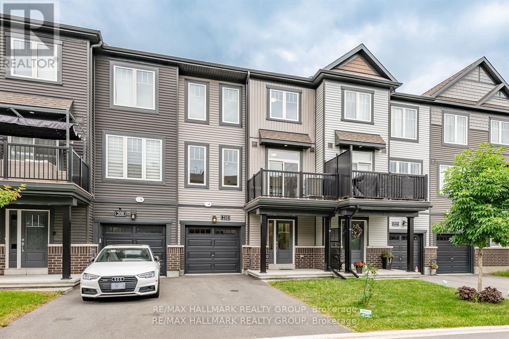 Property at 210 ATTWELL PRIVATE image 1