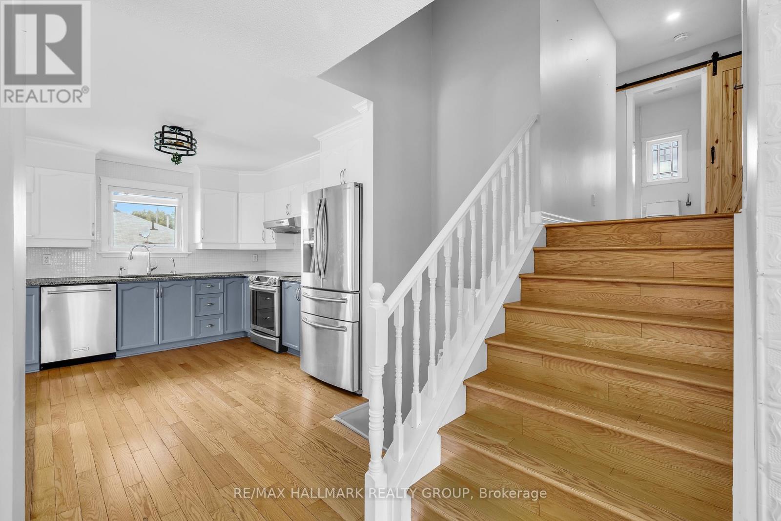 148 Charles Street, Arnprior, Ontario  K7S 1A7 - Photo 19 - X12278513