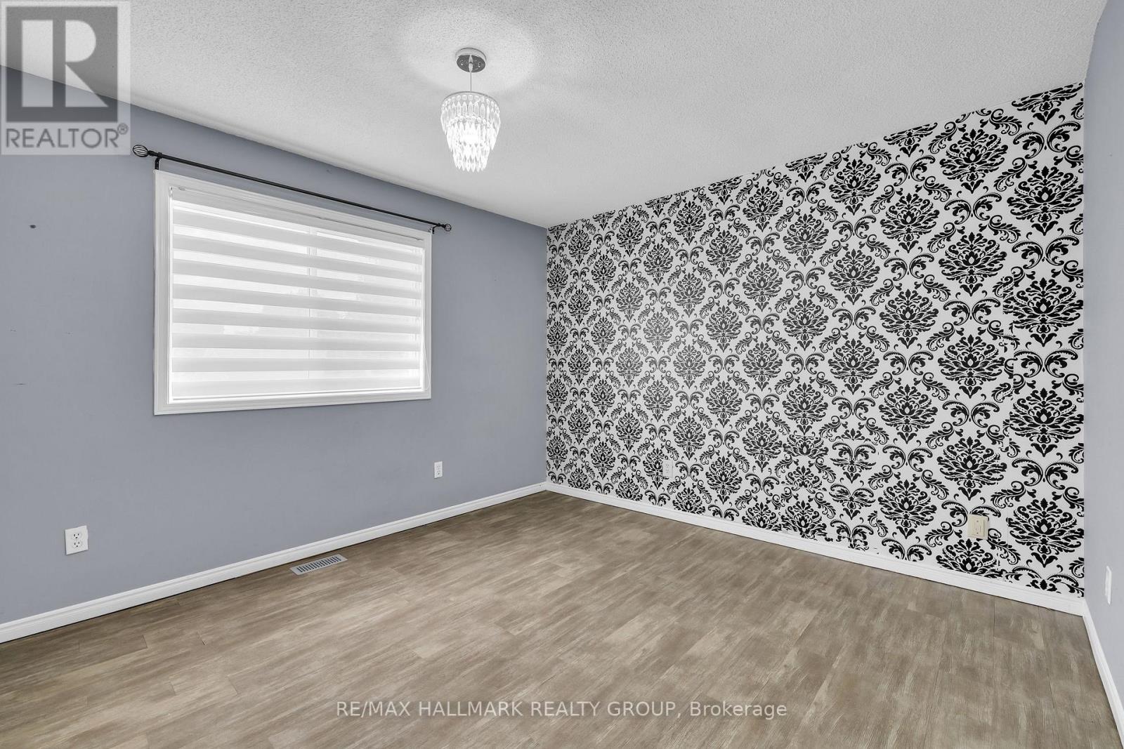 148 Charles Street, Arnprior, Ontario  K7S 1A7 - Photo 22 - X12278513