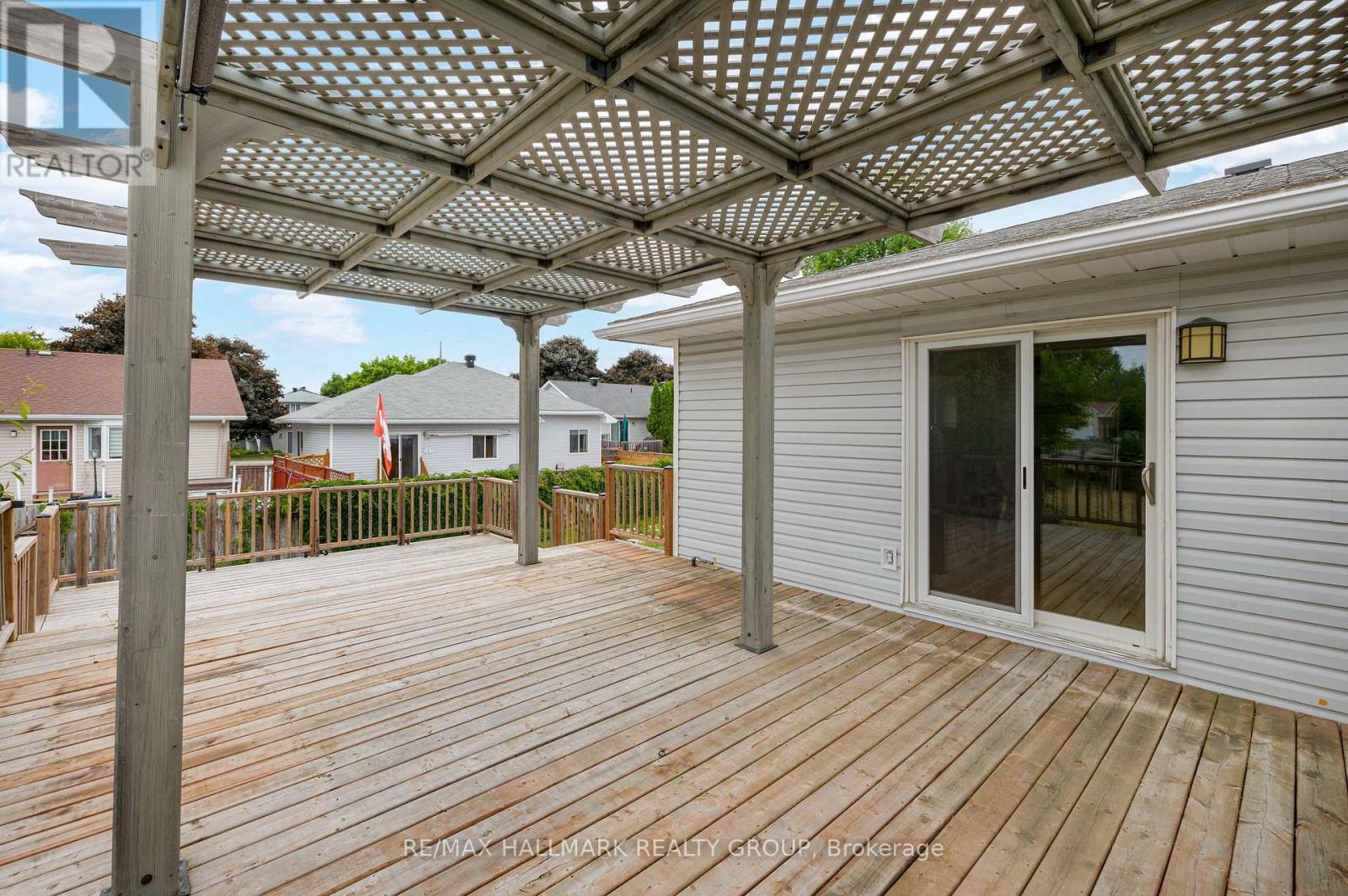 148 Charles Street, Arnprior, Ontario  K7S 1A7 - Photo 39 - X12278513