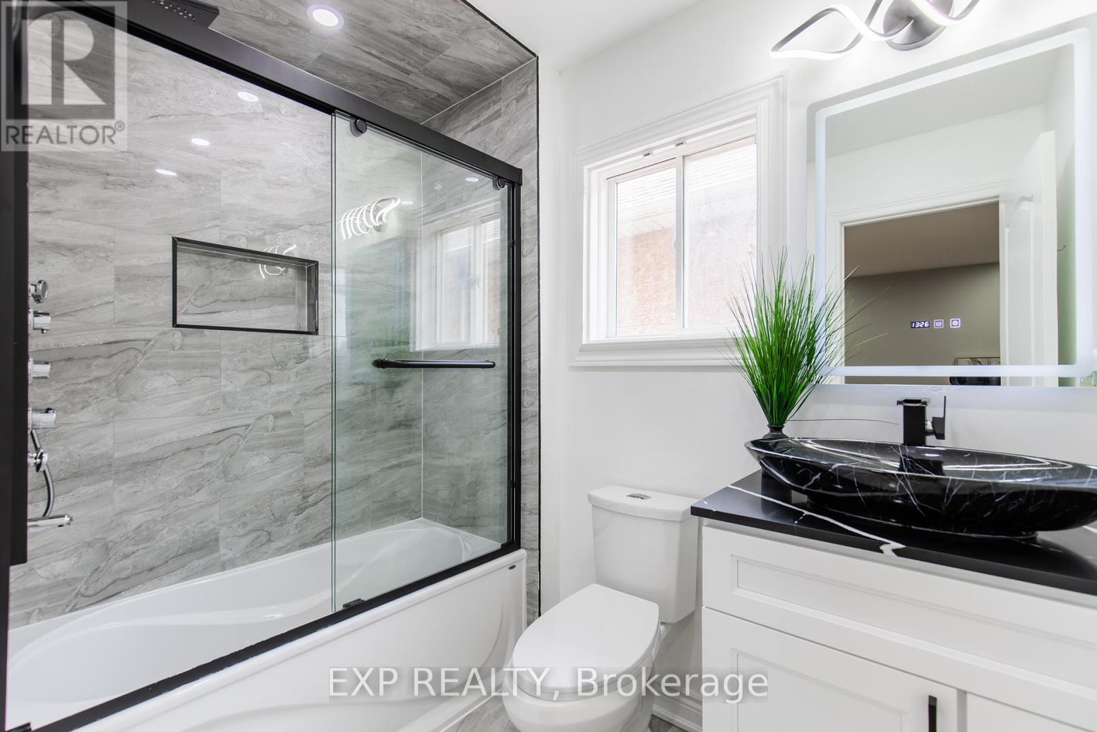 334 Van Kirk Drive, Brampton, Ontario  L7A 1V5 - Photo 34 - W12278356