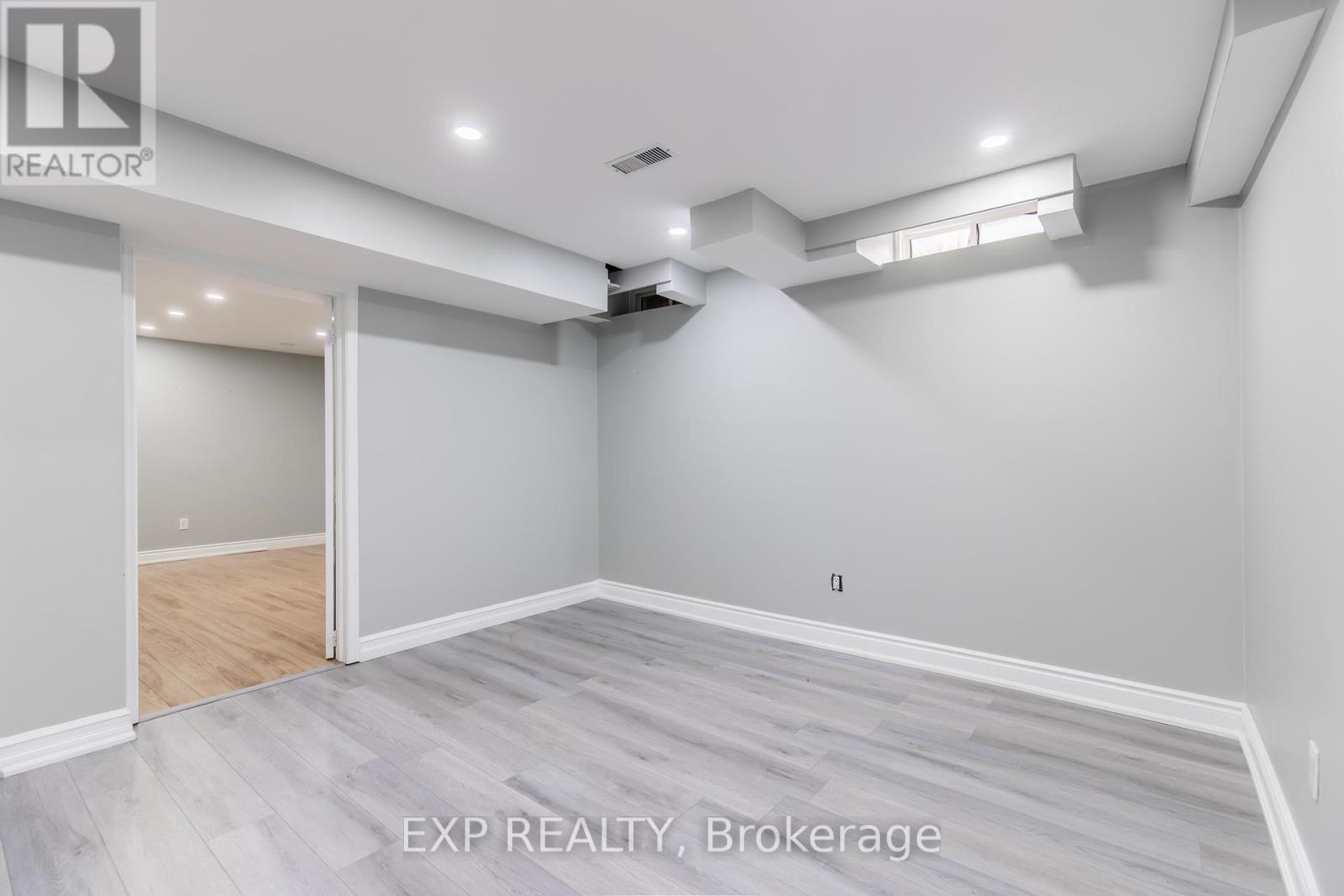 334 Van Kirk Drive, Brampton, Ontario  L7A 1V5 - Photo 40 - W12278356
