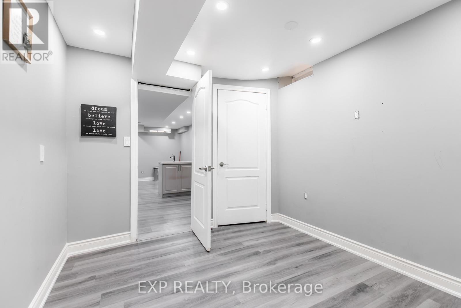 334 Van Kirk Drive, Brampton, Ontario  L7A 1V5 - Photo 44 - W12278356