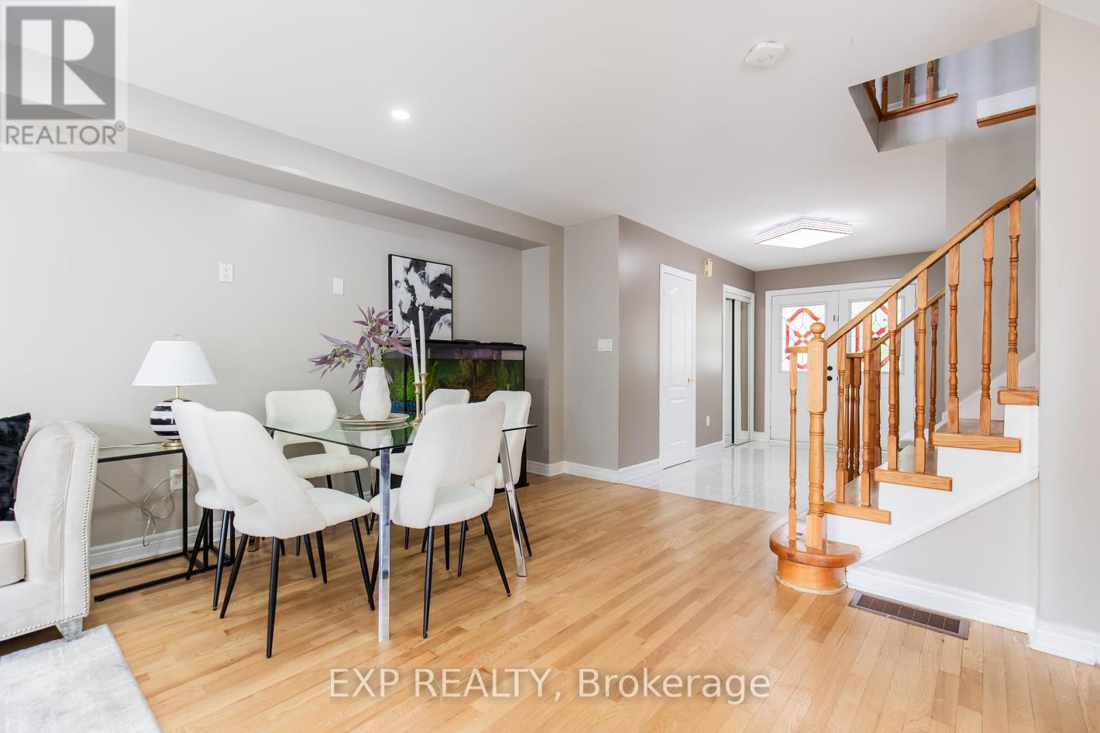 334 Van Kirk Drive, Brampton, Ontario  L7A 1V5 - Photo 8 - W12278356