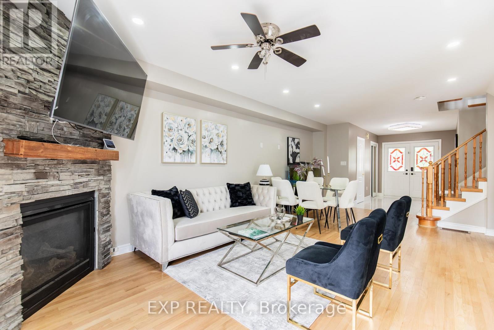 334 Van Kirk Drive, Brampton, Ontario  L7A 1V5 - Photo 9 - W12278356
