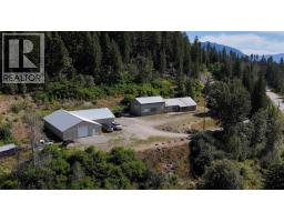 5795 Squilax-Anglemont Road, celista, British Columbia