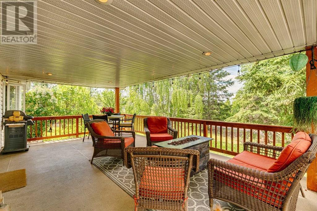 Property at 394046 Highway 783 image 5