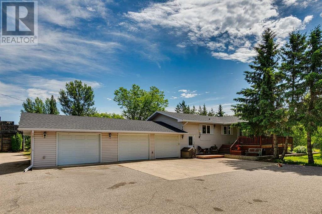 Property at 394046 Highway 783 image 4