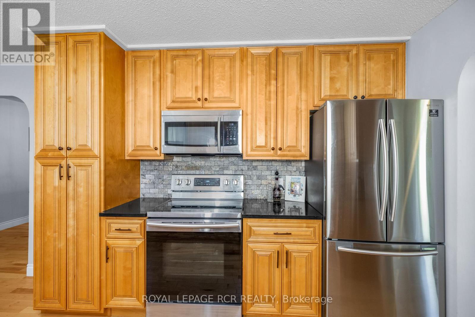 709 Mcnaughton Street, South Bruce Peninsula, Ontario  N0H 2T0 - Photo 10 - X12278298