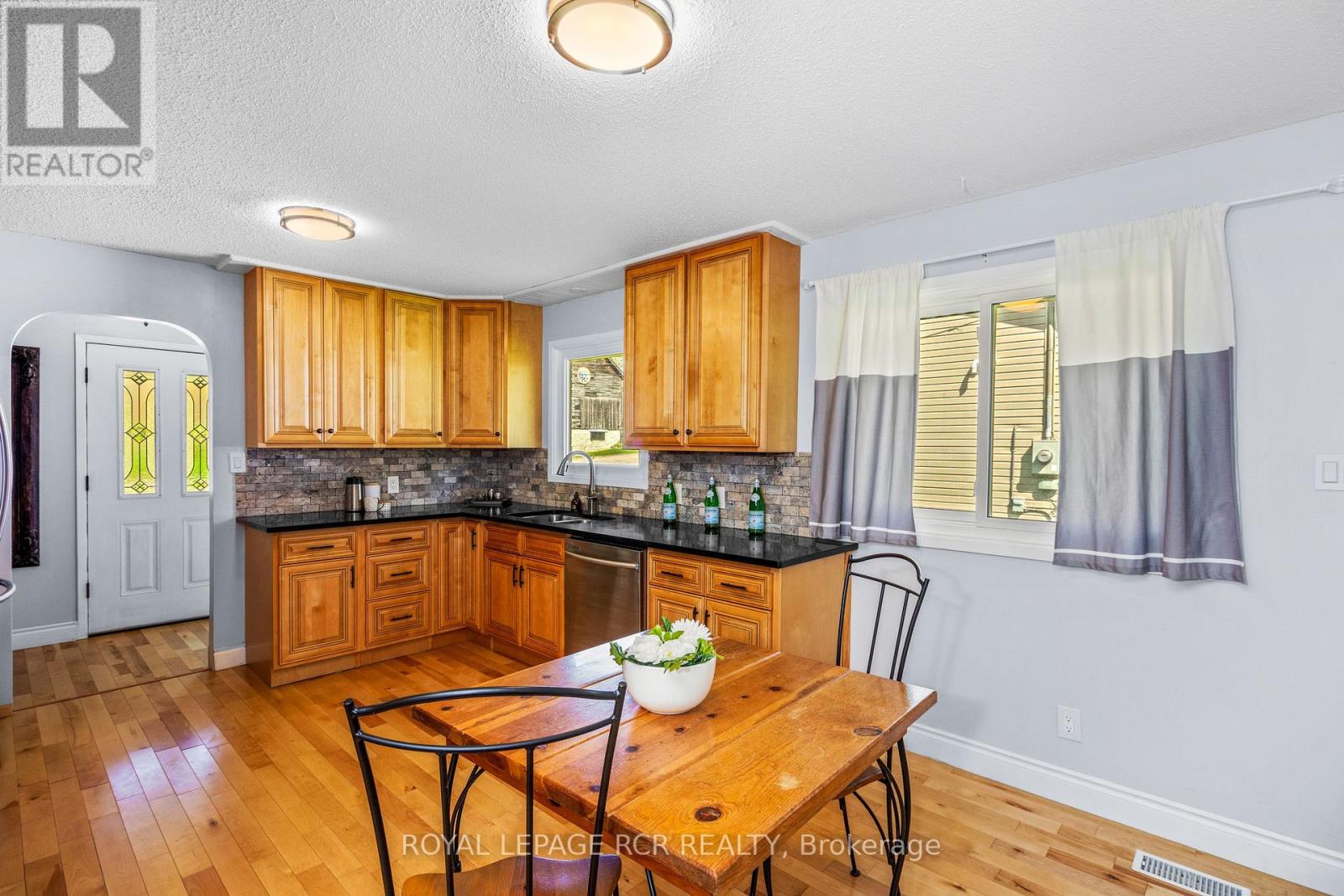 709 Mcnaughton Street, South Bruce Peninsula, Ontario  N0H 2T0 - Photo 16 - X12278298