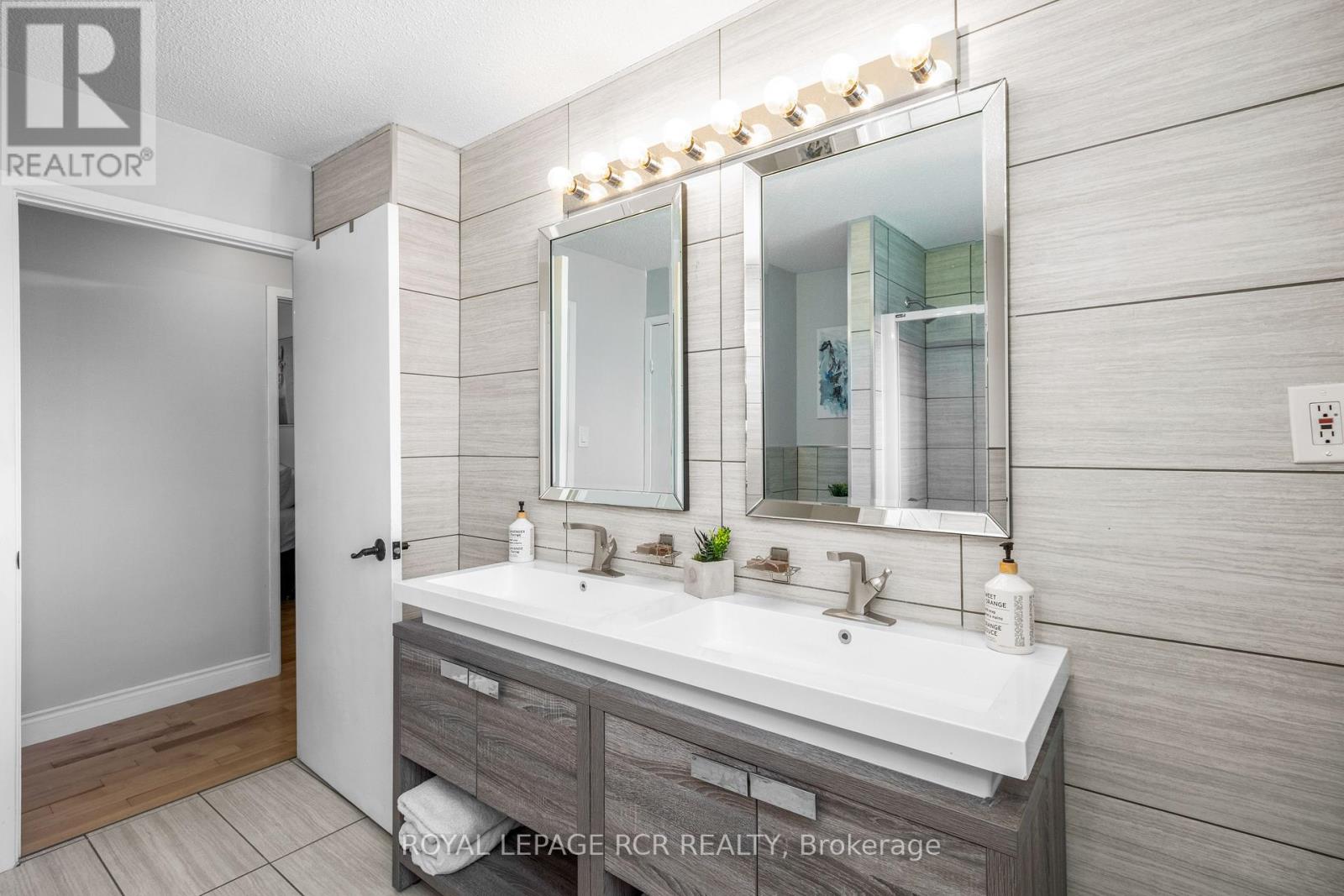 709 Mcnaughton Street, South Bruce Peninsula, Ontario  N0H 2T0 - Photo 28 - X12278298