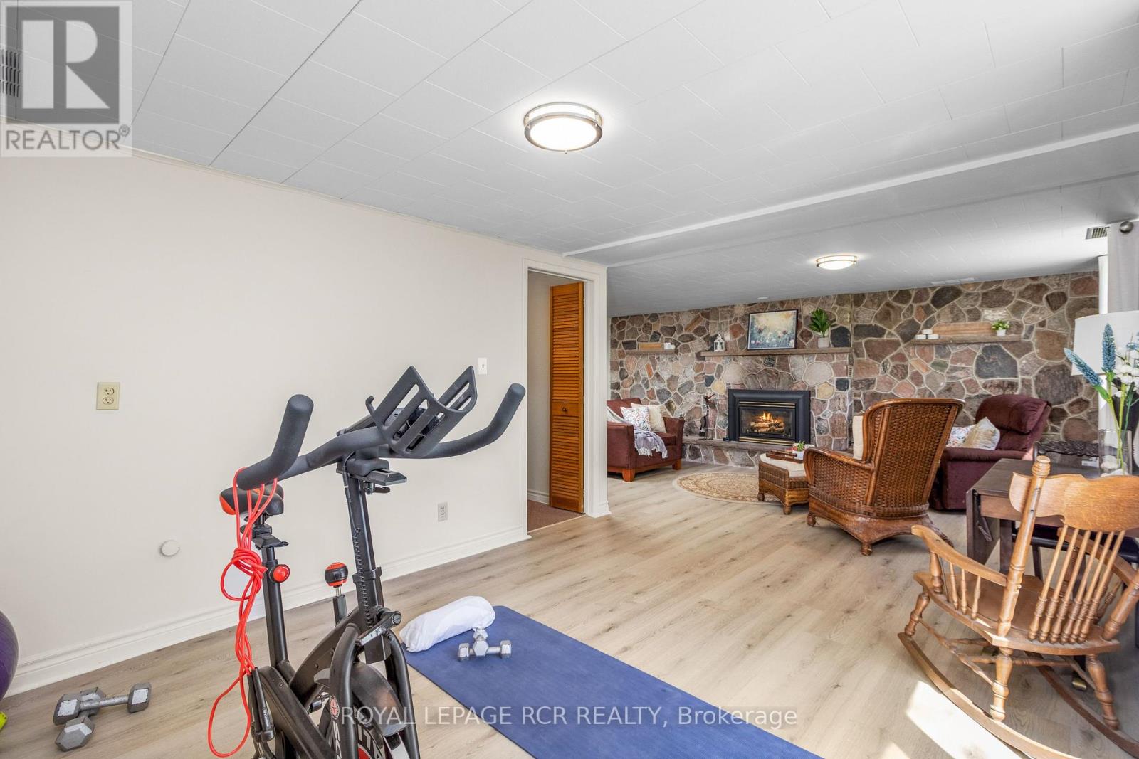 709 Mcnaughton Street, South Bruce Peninsula, Ontario  N0H 2T0 - Photo 33 - X12278298
