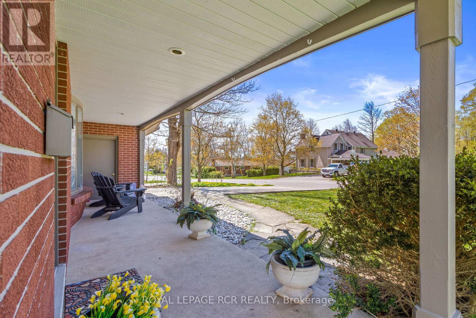 709 Mcnaughton Street, South Bruce Peninsula, Ontario  N0H 2T0 - Photo 4 - X12278298