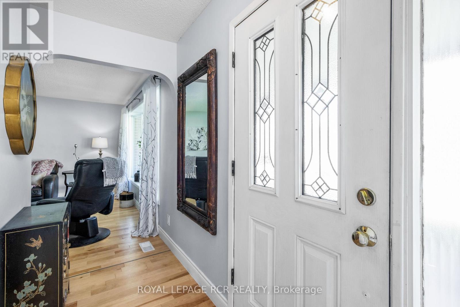 709 Mcnaughton Street, South Bruce Peninsula, Ontario  N0H 2T0 - Photo 6 - X12278298